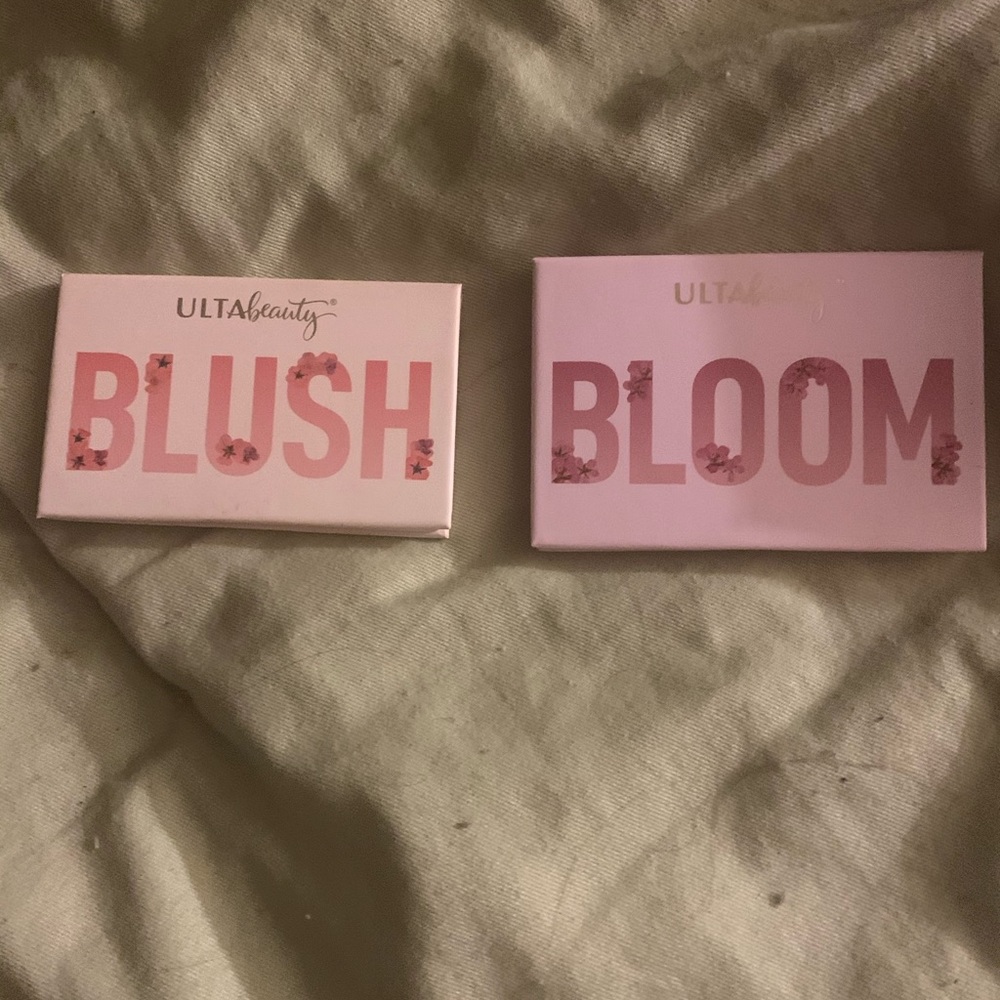 Ulta blush and eyeshadow set